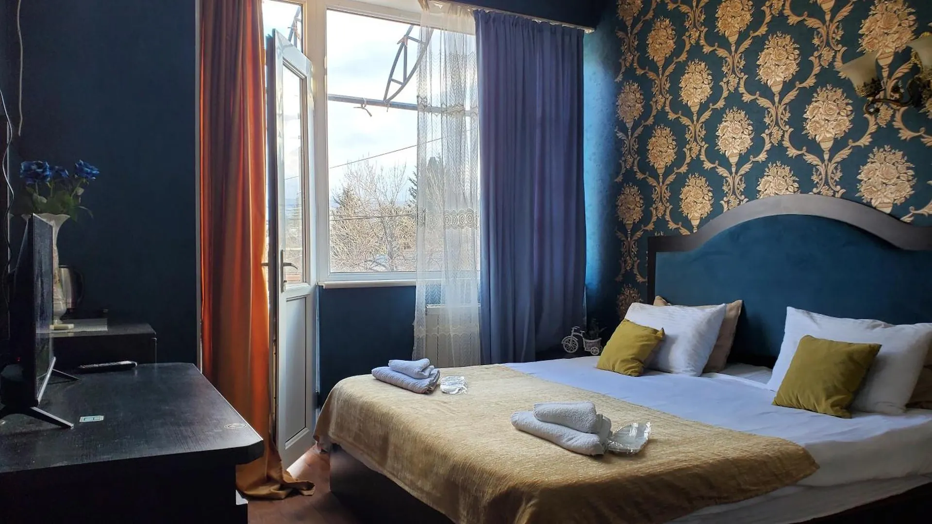 ***  Hotel Antalia Tbilissi Géorgie