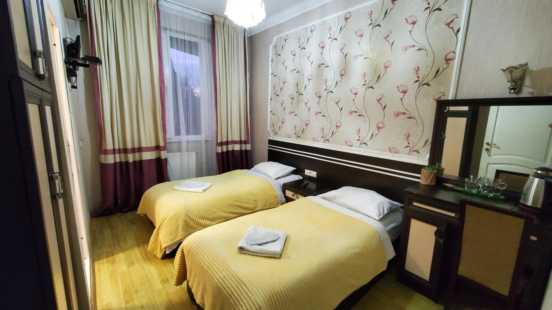 ***  Hotel Antalia Tbilissi Géorgie